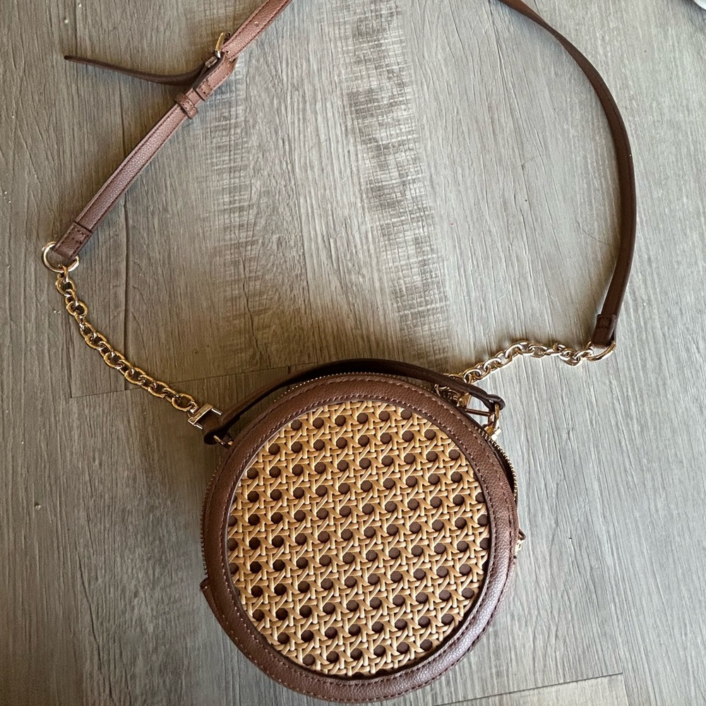 Round Purse